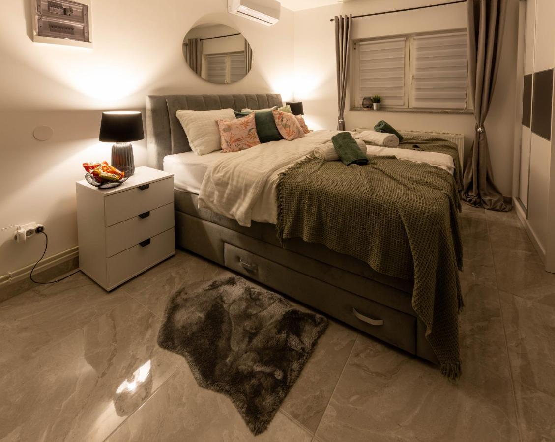 Apartmani Sun & Moon Бьеловар Экстерьер фото